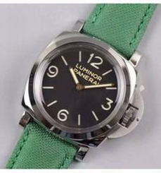 Panerai Luminor PAM 606 Hong Kong Stainless Steel Black Dial Swiss P3000