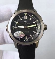 IWC Aquatimer Automatic IW329001 V6 Stainless Steel Black Dial M9015