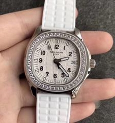 Patek Philippe Aquanaut Luce Ladies 5067A-024 N Stainless Steel & Diamonds White Dial Swiss E23-250SC