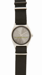 Nixon Watches : A045-2454 Analog Quartz Dial Color