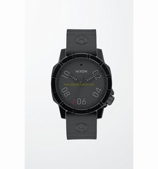 Nixon Watches : A468SW-2242 Quartz Dial Color