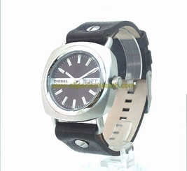 Diesel Watches : DZ2128 Day Date display Quartz Men Watch