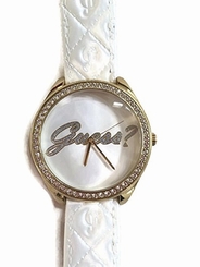 Guess Watches : U0570L1 White Dial Patent Leather Band Women Watch